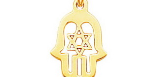 All You Need To Know About the Well Renowned Jewish Jewelry: The Star of David Pendant