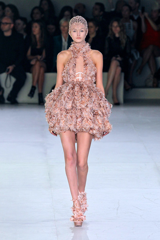 Spring 2012 Ready-To-Wear: Alexander McQueen Women Collection | Fashion ...