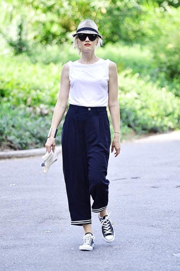 Gwen-Stefani-wide-cropped-pants