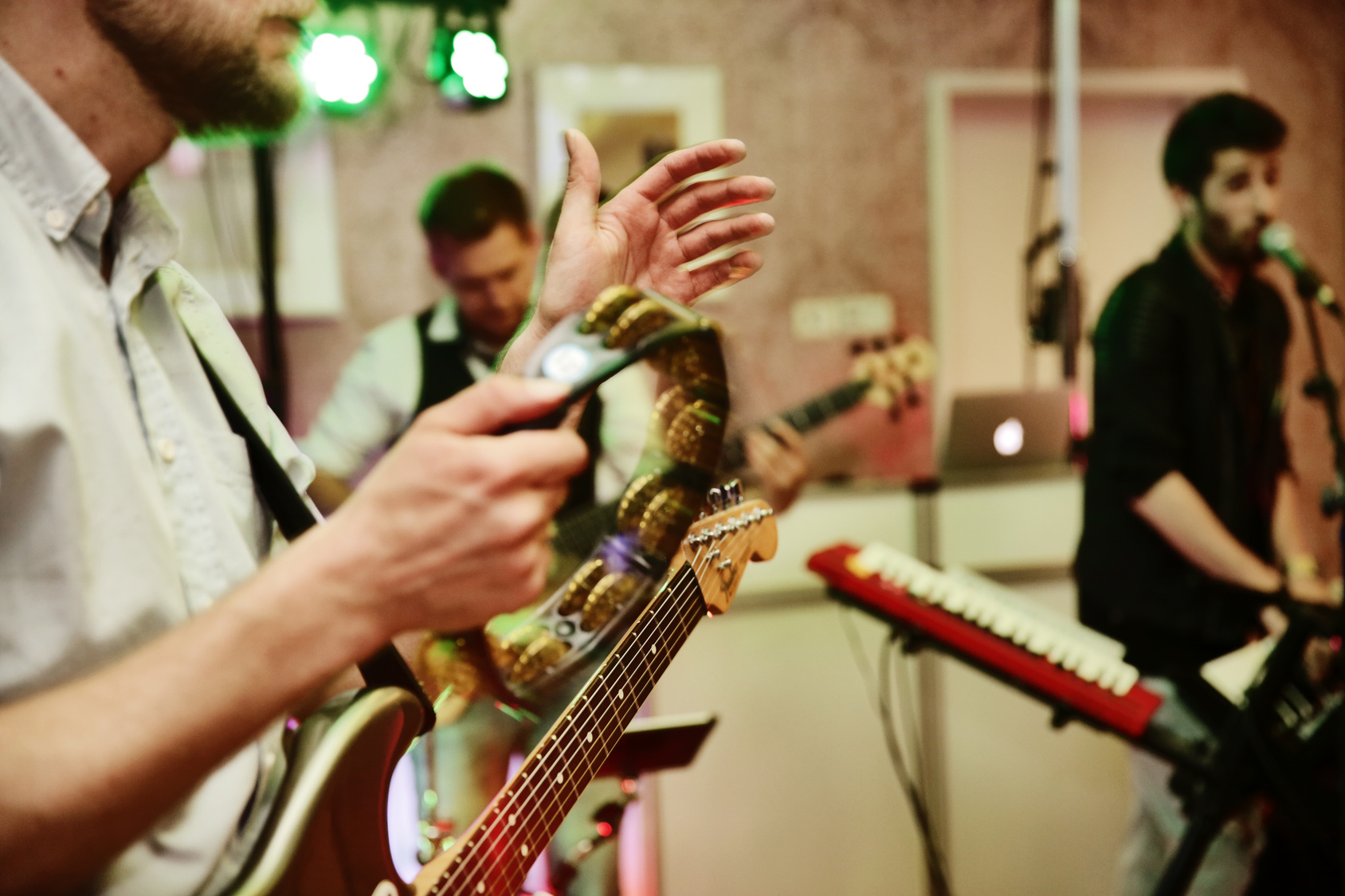 How to Find the Perfect Band for Your Wedding Reception Estilo Tendances