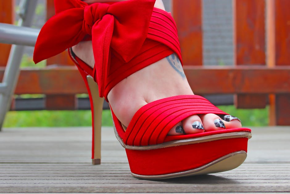 red high heeled shoe